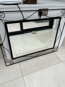 MIRROR (metal surround)