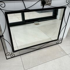 MIRROR (metal surround)