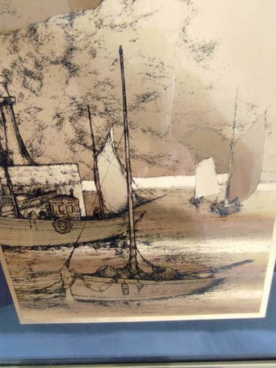 Lovely Gold Pictuer Of Saling Boat.