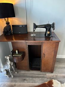 Antique Singer Treadle Sewing Machine
