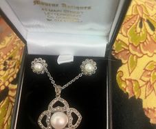 Beautiful Sterling silver 925 pearl and Marcasite set