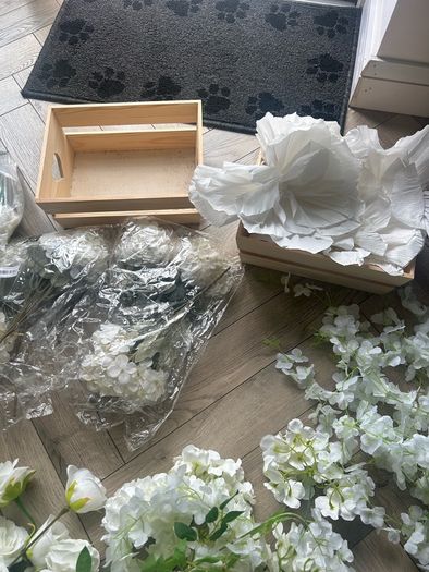 artificial flowers