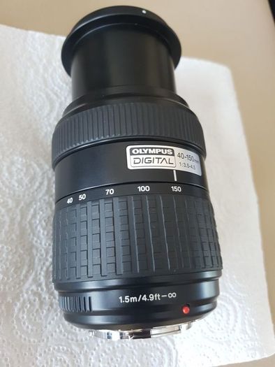Olympus 40-150mm f/3.5-4.5 Zuiko Digital Zoom Lens