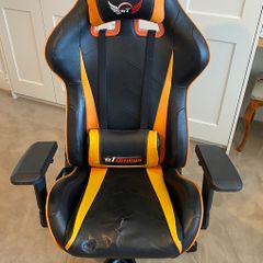 Gaming chair