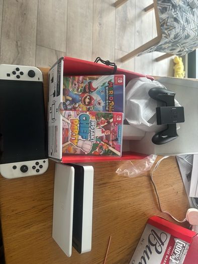 nintendo switch oled