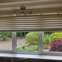 Wooden Venetian blinds