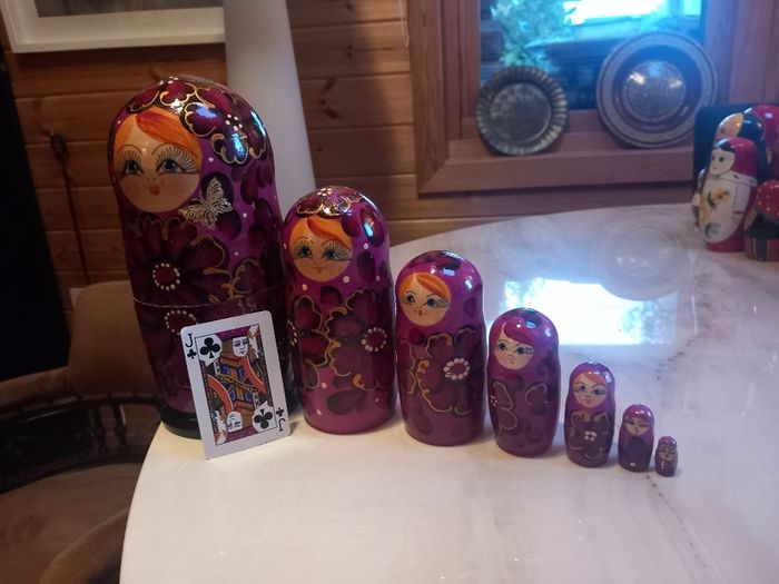 2 sets of Matroyska nesting Russian vintage handpainted dolls, v collectible, D18 post 8e