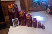 2 sets of Matroyska nesting Russian vintage handpainted dolls, v collectible, D18 post 8e