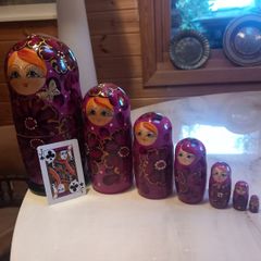 2 sets of Matroyska nesting Russian vintage handpainted dolls, v collectible, D18 post 8e