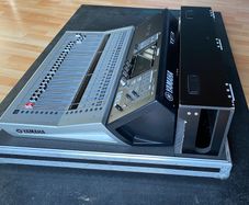 Yamaha TF3 Digital Desk