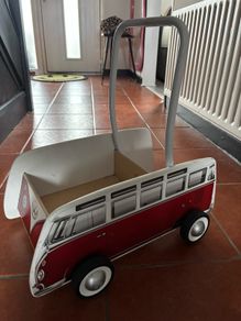 Hape Push and Pull VW Walker