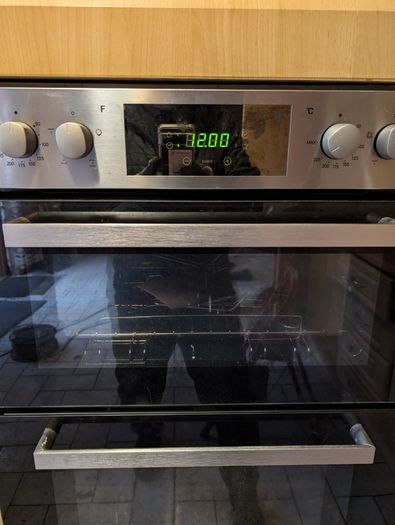 Oven