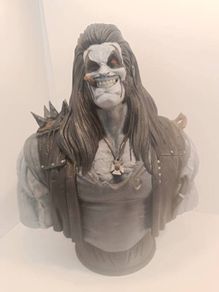 Lobo Bust