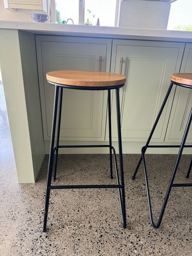 island stools