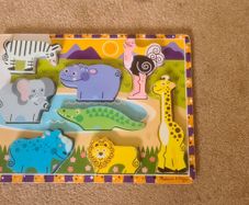 Wooden animal puzzle