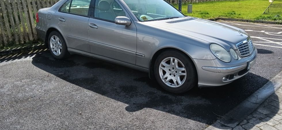 2005 Mercedes-Benz E-Class