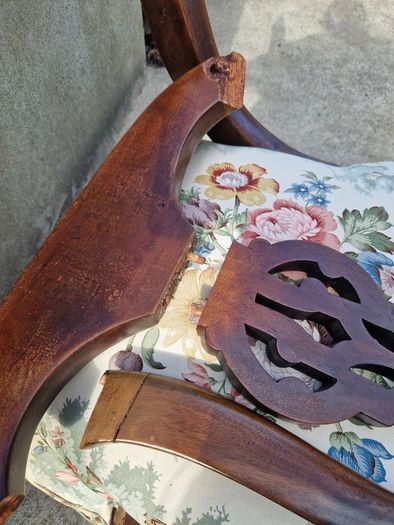 Victorian mahogany chair, restoration project