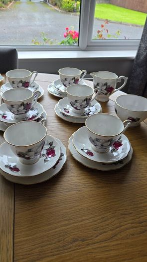 Queen Anne tea set