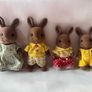 21 Sylvanian Families dolls Image 4