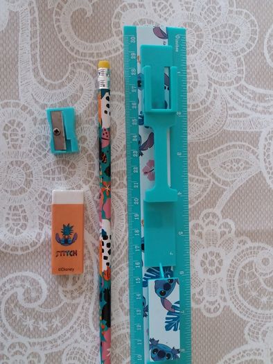 Disney Stitch stationery set
