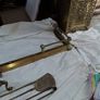 Brass fire fender plus fire dogs & fire irons Image 4