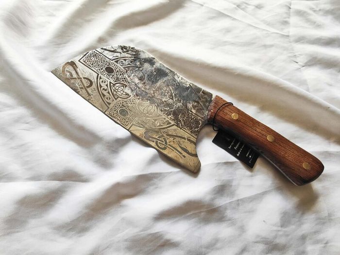 Cleaver Knife Celtic Irish Cross By Di'Casteel