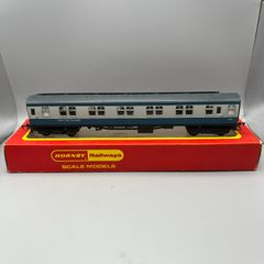 Hornby R924 Inter-city Sleeper Coach 2510 Br Mk1 Coach + Box