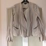 Ladies jacket. Zip fastening and zips on sleeves. Image 4