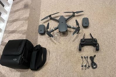 DJI Mavic pro & fly more kit