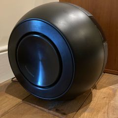 Bowers and Wilkins PV1D