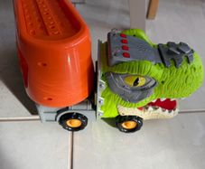 Big Steps Dinosaur Hauler Truck