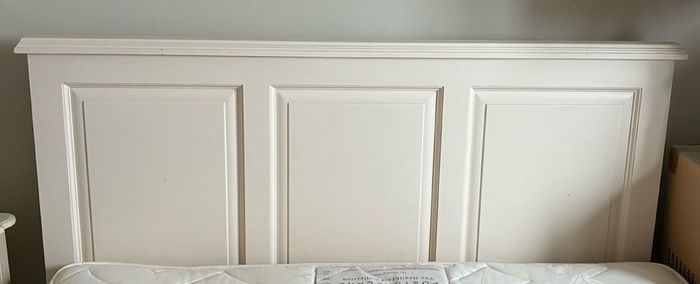Bedside lockers and headboard