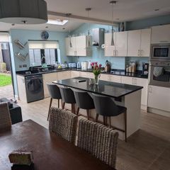 Entire Kitchen, incl. all appliances. For removal end Sept.
