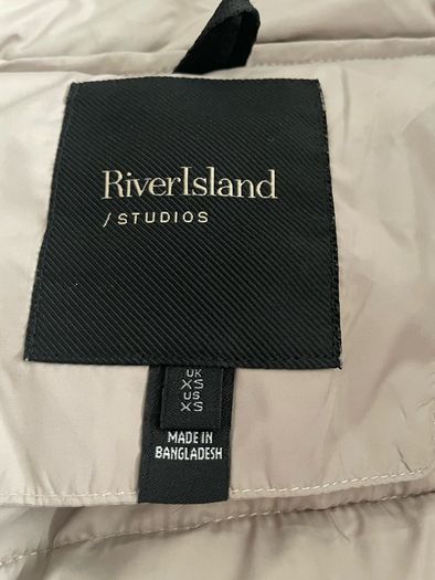 River Island