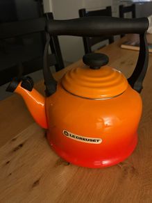 Le Creuset Stove Top Kettle