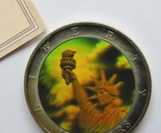 Hologram Statue of Liberty 10 Dollars 2002