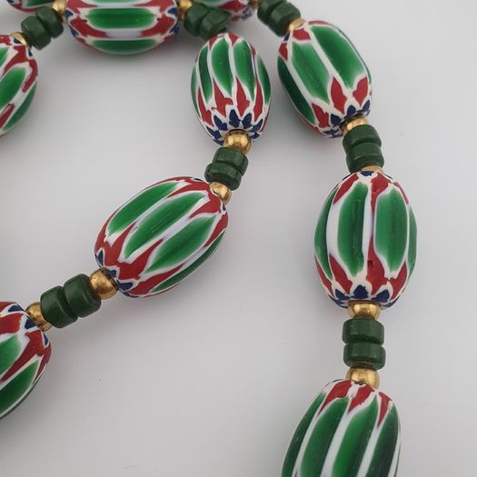 Antique Venetian Style Green Chevron Glass Beads Necklace