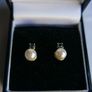 Vintage Pearl & Topaz Stud Earrings in 9ct Yellow Gold Plated Image 6