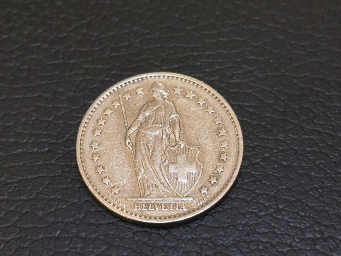 1982 One Franc Switzerland Coin Low Mintage Key Date Suisse