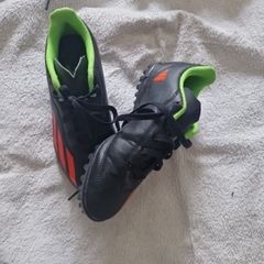 Adidas Boys Football Boots Size 1 RRP30