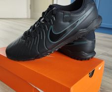 Nike "Astro" Football Boots UK Size 10.5