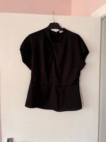 Reiss top