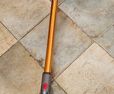Dyson v10