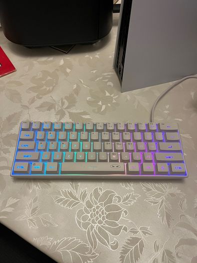 gaming mouse and keyboard