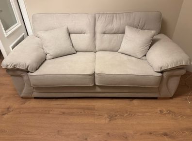 3 seater and 2 seater
