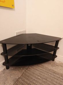 corner TV stand