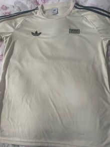 Oasis tshirt