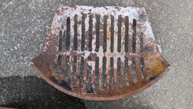 Fire grate items 15 euro each