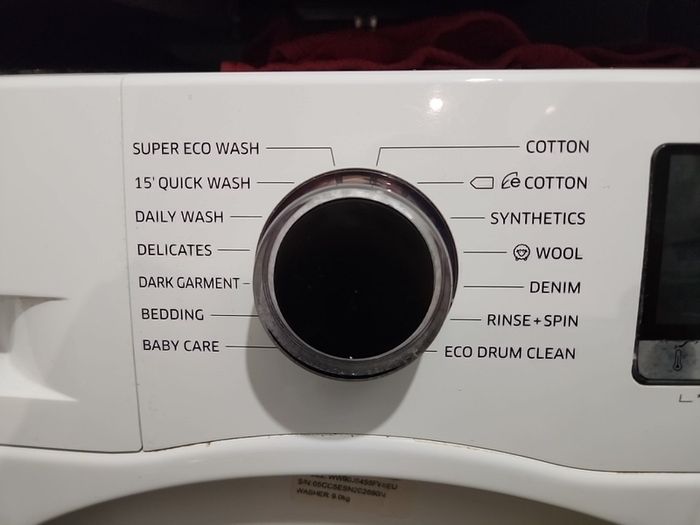 Samsung Ecobubble 9kg 1400 spin - Washing Machine