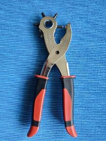 Punch Plier
